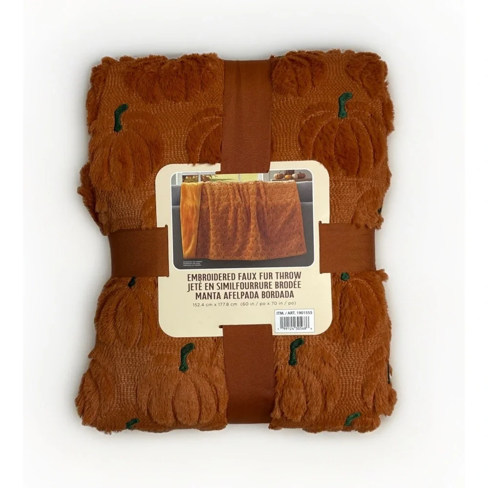 Viral TIK TOK Costco Embroidered Faux Fur Halloween Fall Throw Pumpkin NWT
